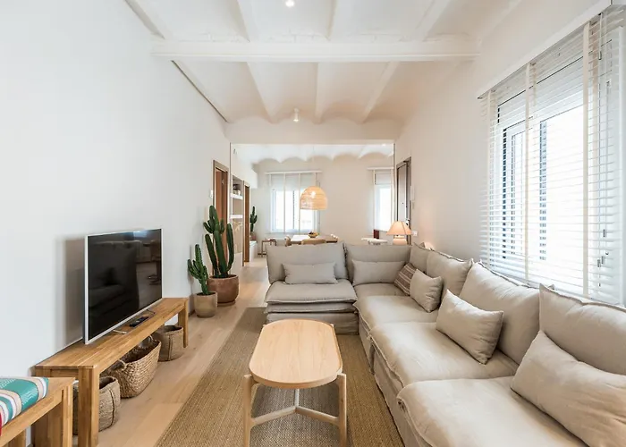 Mediterranean Retreat With 4-bedroom, 3-bath In *